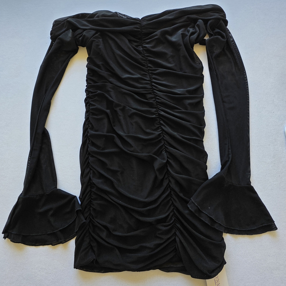 Elegant Black Long Sleeve Ruched Dress